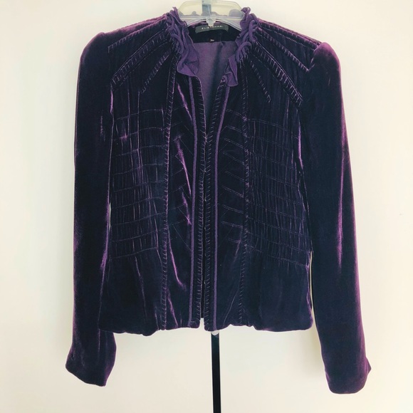 🔥Host Pick🔥 Romantic silk velvet Elie Tahari jacket - Picture 2 of 4